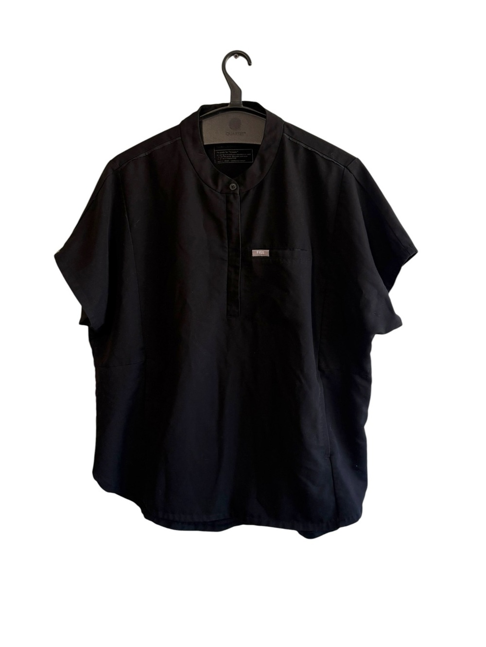 FIGS Women’s XL Black Montex Relaxed Scrub Top Nurse Doctor Neutral Classic